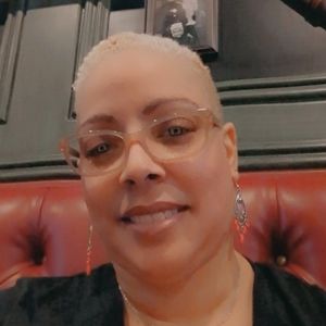 Meet your Posher, Nova